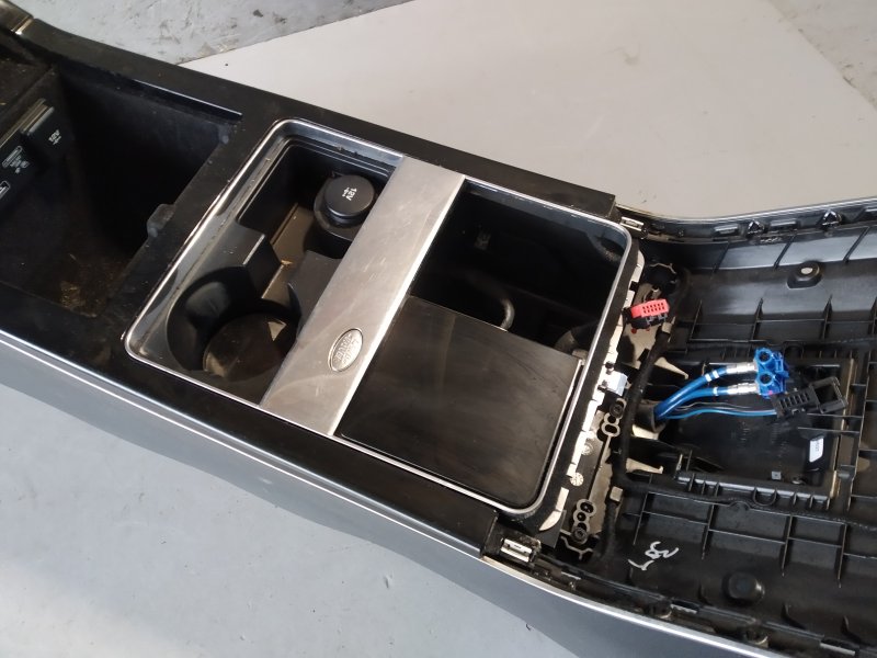 подлокотник, 12760 рублей, Санкт-Петербург