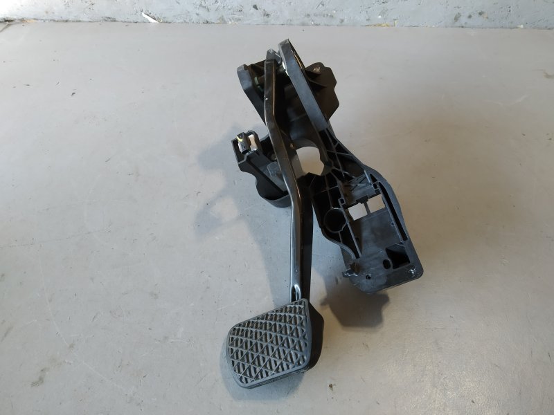 педаль тормоза, 4430 рублей, Санкт-Петербург