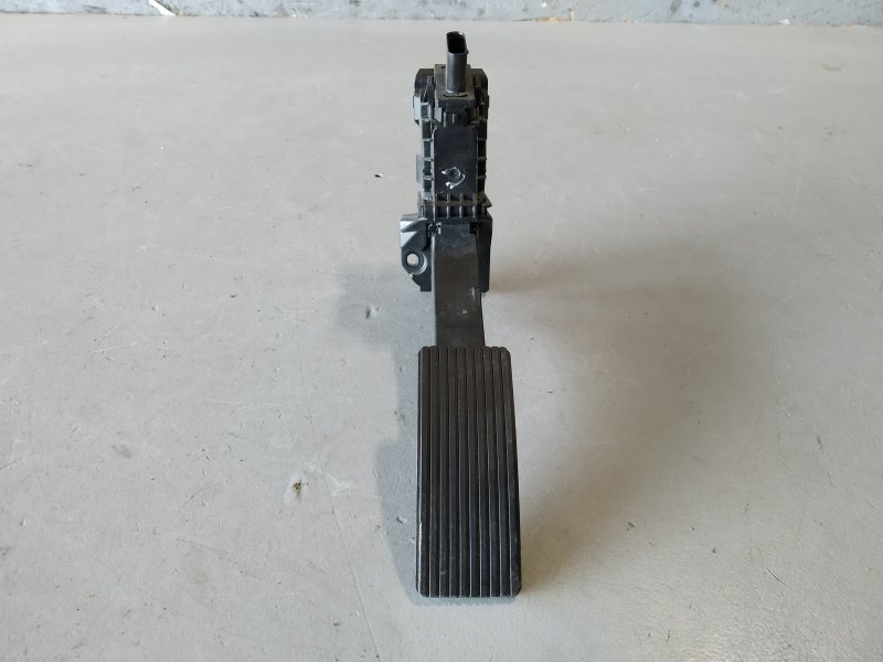 педаль газа, 4760 рублей, Санкт-Петербург