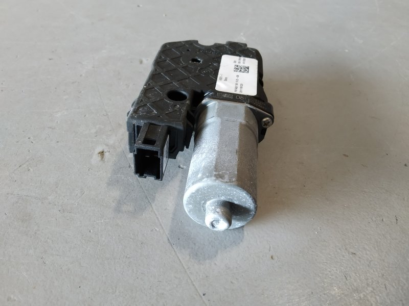 моторчик шторки люка, 3900 рублей, Санкт-Петербург