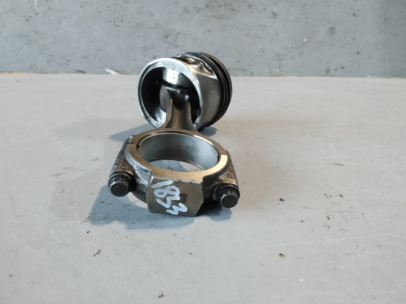 поршень с шатуном, 3085 рублей, Санкт-Петербург