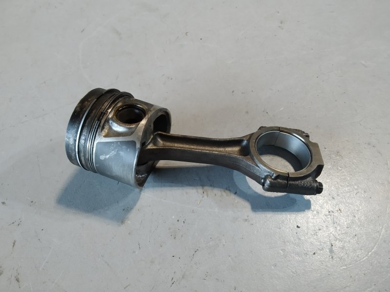 поршень с шатуном, 3085 рублей, Санкт-Петербург