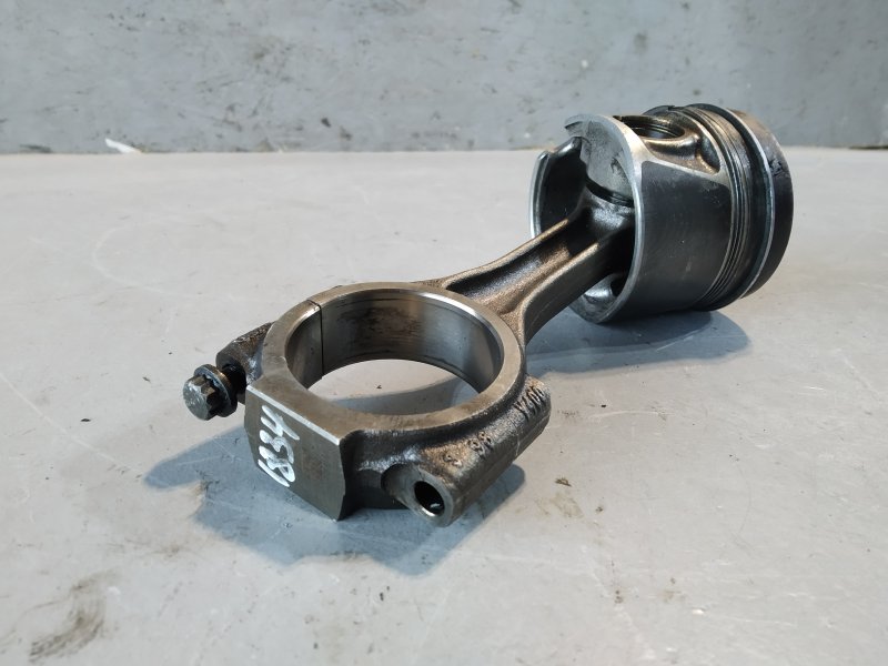 поршень с шатуном, 3085 рублей, Санкт-Петербург