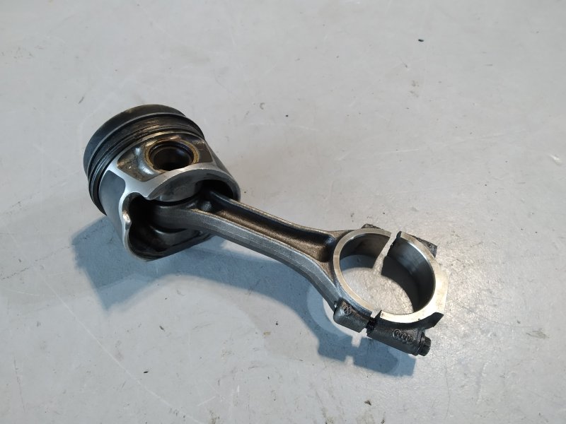 поршень с шатуном, 3085 рублей, Санкт-Петербург