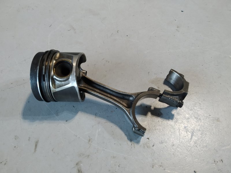 поршень с шатуном, 3085 рублей, Санкт-Петербург