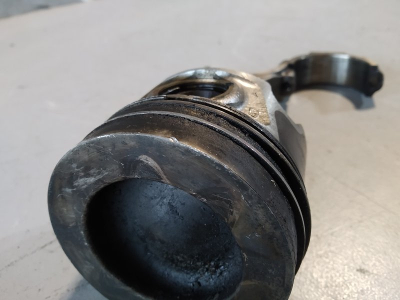 поршень с шатуном, 3085 рублей, Санкт-Петербург