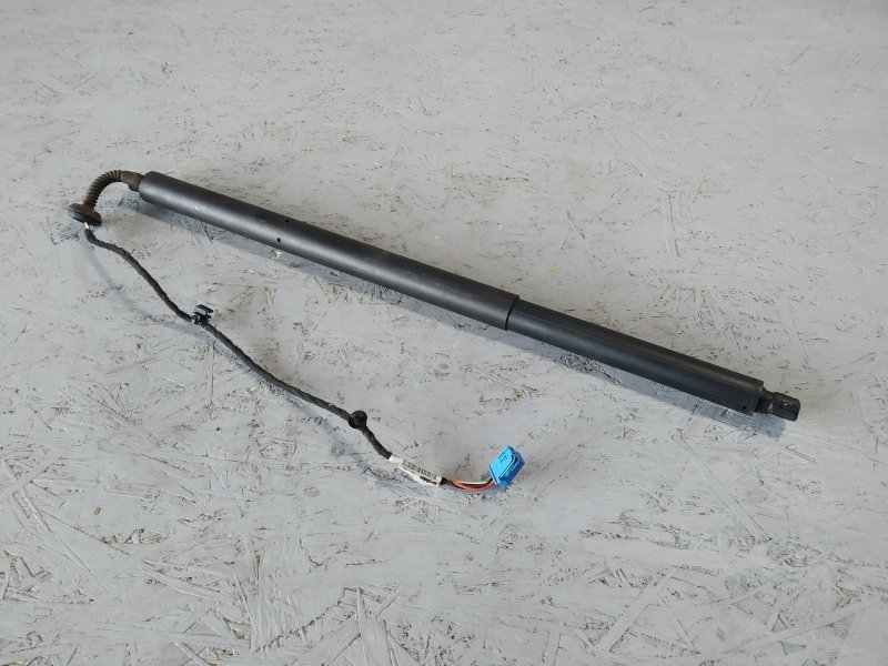 амортизатор багажника, 16815 рублей, Санкт-Петербург