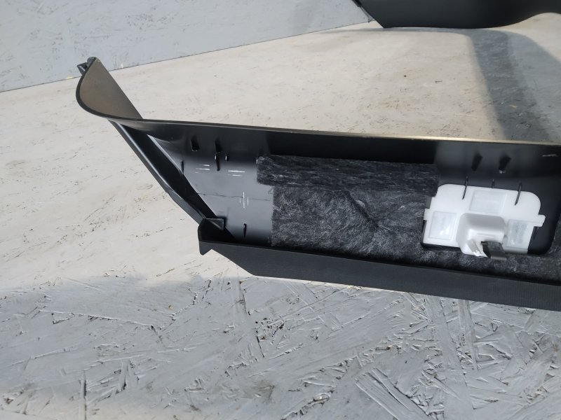 Накладка крышки багажника, 3105 рублей, Санкт-Петербург