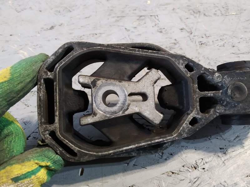 подушка двигателя, 4340 рублей, Санкт-Петербург