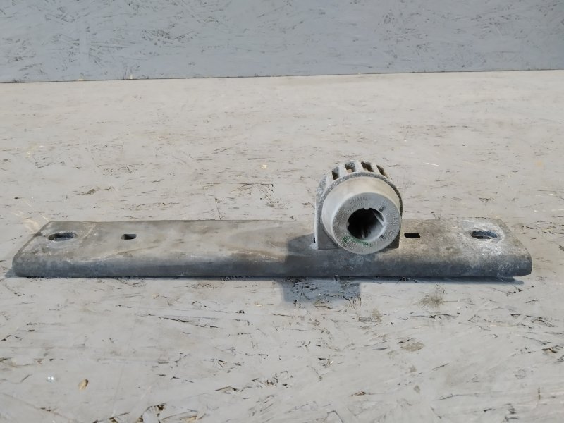 кронштейн глушителя, 2580 рублей, Санкт-Петербург