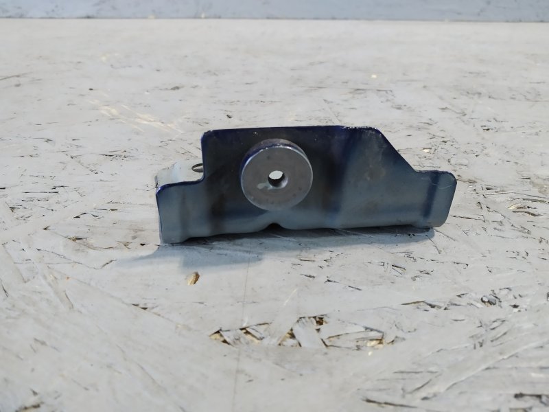 кронштейн, 1415 рублей, Санкт-Петербург