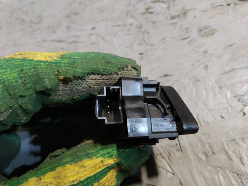 кнопка центрального замка, 680 рублей, Санкт-Петербург