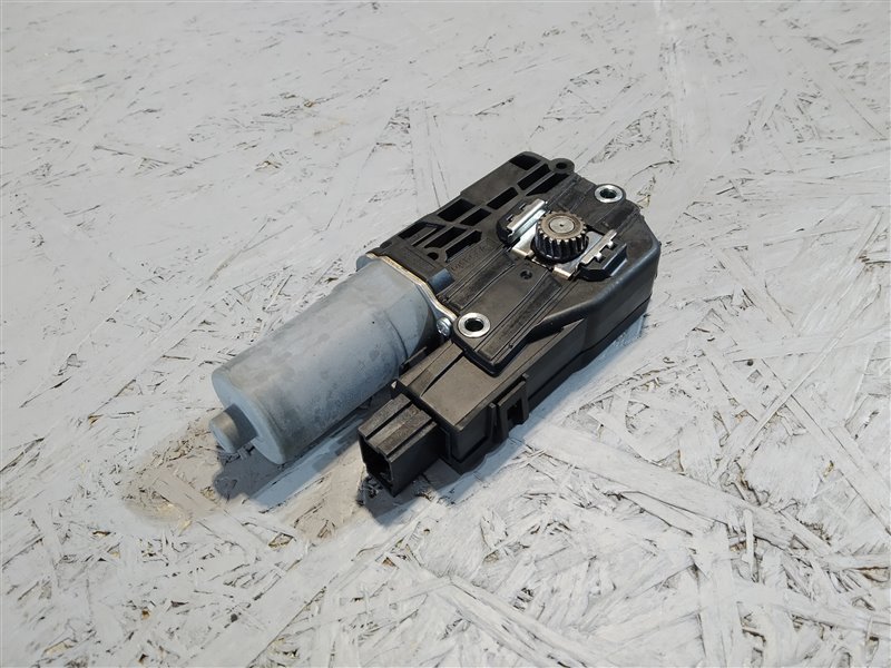 моторчик шторки люка, 3855 рублей, Санкт-Петербург