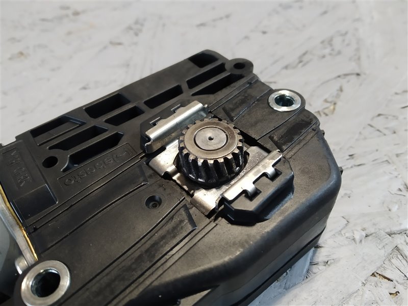 моторчик шторки люка, 3855 рублей, Санкт-Петербург