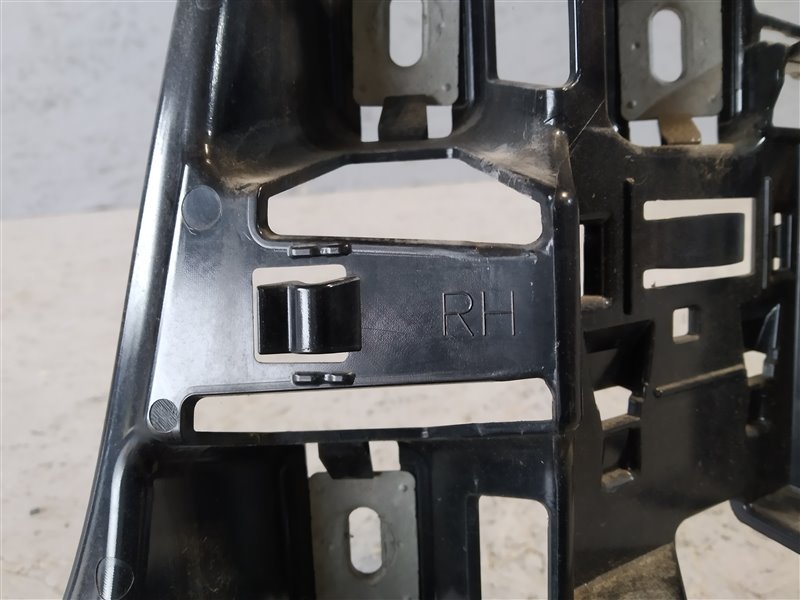 кронштейн бампера, 3365 рублей, Санкт-Петербург