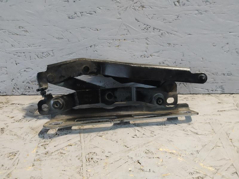 петля капота, 4210 рублей, Санкт-Петербург