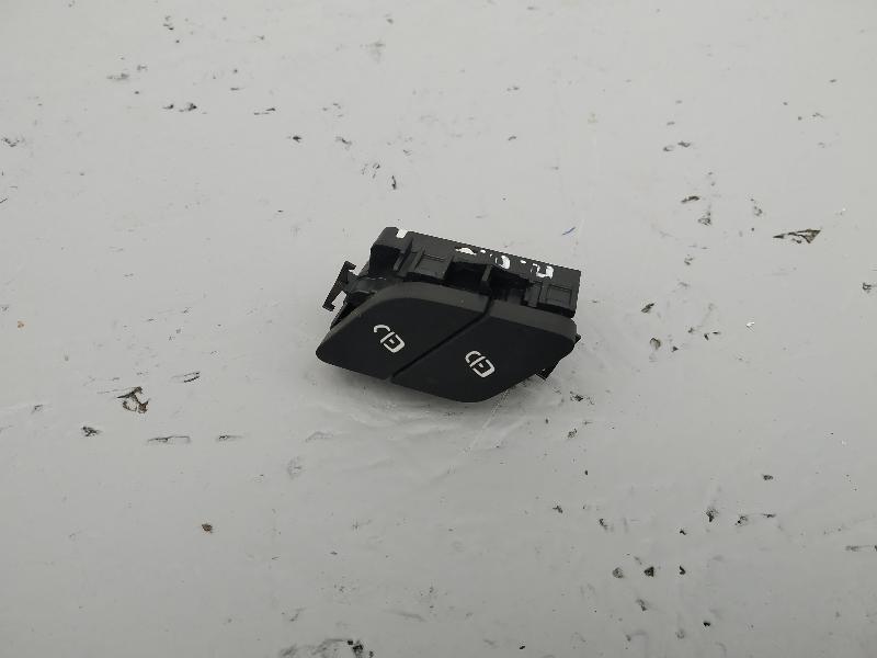 кнопка центрального замка, 680 рублей, Санкт-Петербург