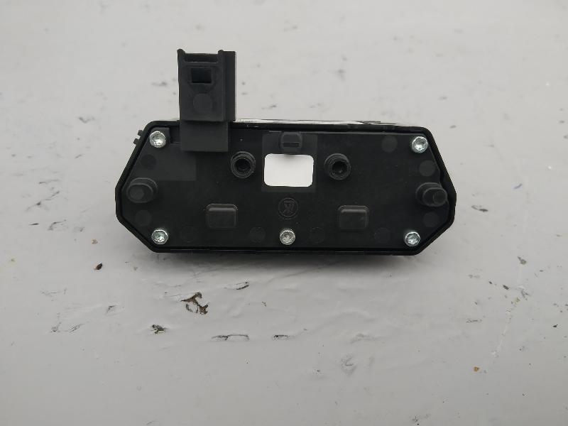 Кнопка подогрева сиденья, 2785 рублей, Санкт-Петербург