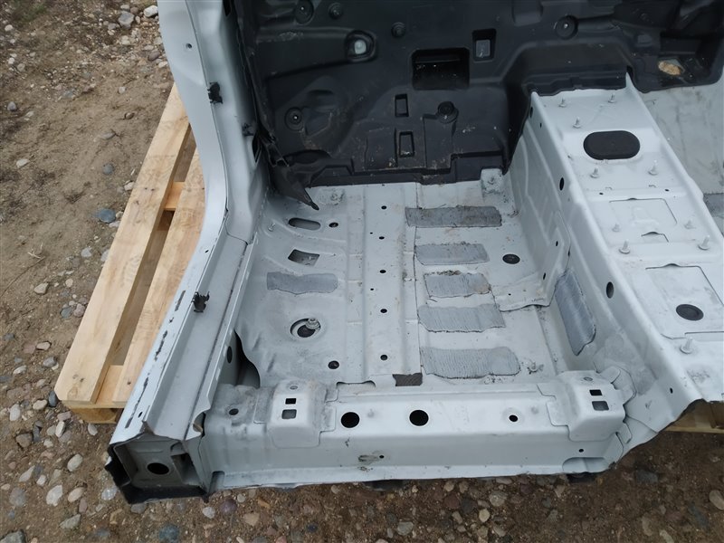 лонжерон, 64000 рублей, Санкт-Петербург