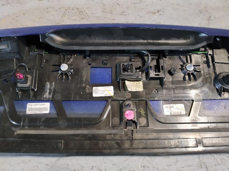 спойлер, 15930 рублей, Санкт-Петербург