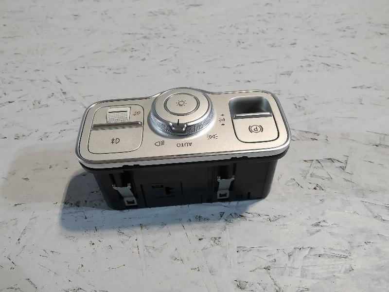 переключатель света, 4210 рублей, Санкт-Петербург