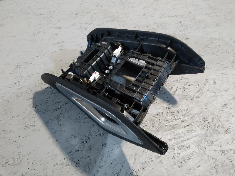 центральная консоль, 11775 рублей, Санкт-Петербург