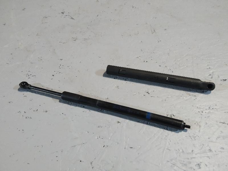 амортизатор капота, 5220 рублей, Санкт-Петербург