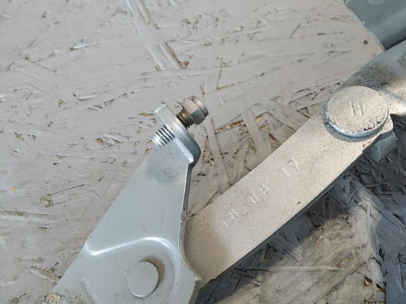 петля капота, 3000 рублей, Санкт-Петербург