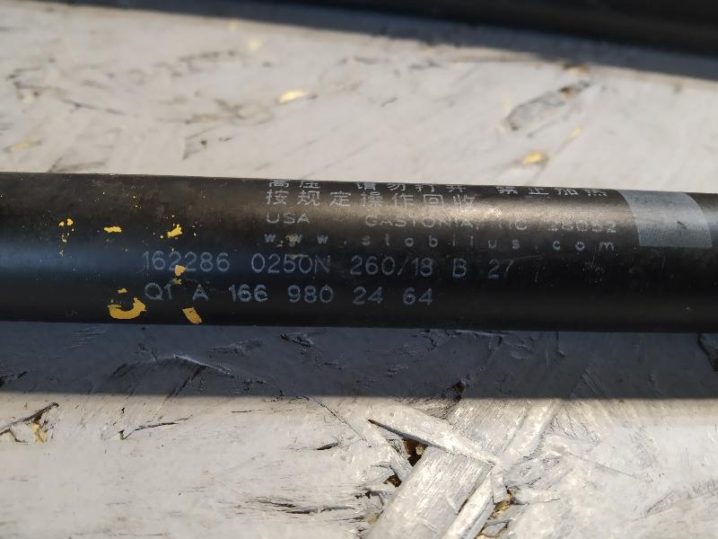 амортизатор капота, 2660 рублей, Санкт-Петербург