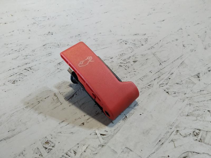 ручка открывания капота, 1590 рублей, Санкт-Петербург