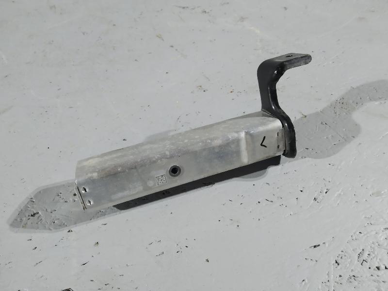 кронштейн усилителя бампера, 3365 рублей, Санкт-Петербург