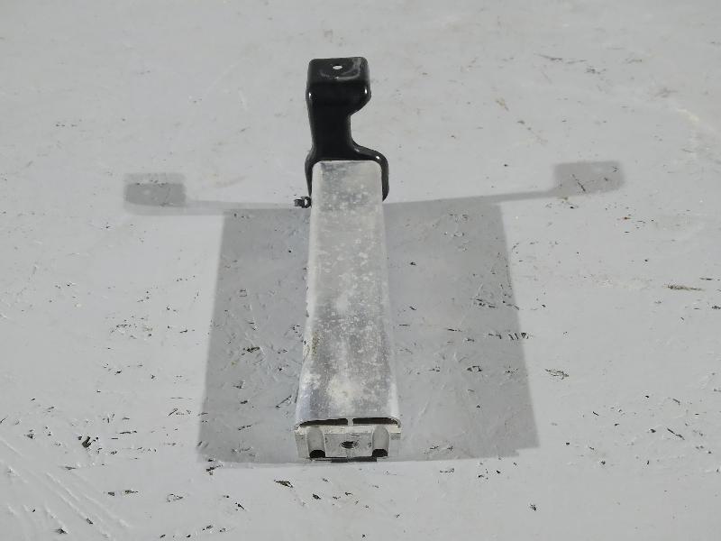 кронштейн усилителя бампера, 3365 рублей, Санкт-Петербург