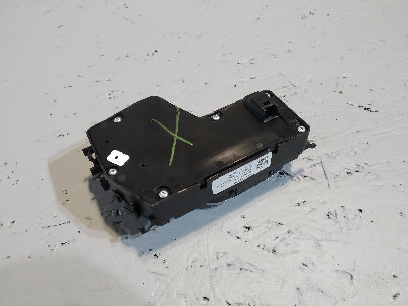 блок управления сиденьем, 5640 рублей, Санкт-Петербург