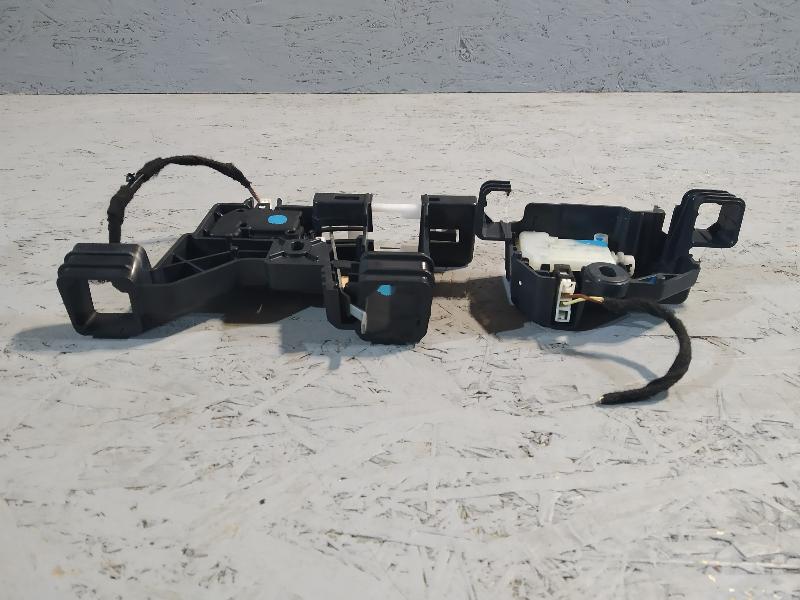 Консоль сиденья, 5270 рублей, Санкт-Петербург