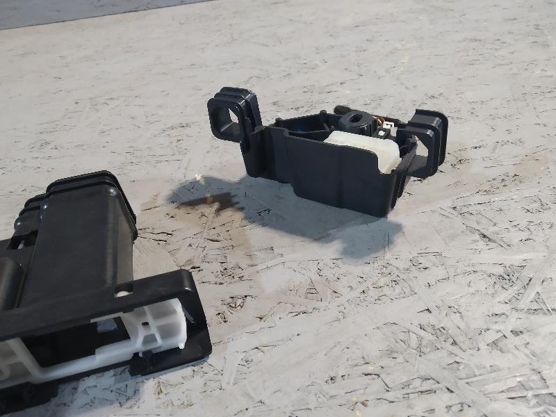 Консоль сиденья, 5270 рублей, Санкт-Петербург