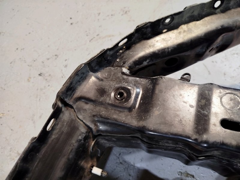 усилитель бампера, 4210 рублей, Санкт-Петербург