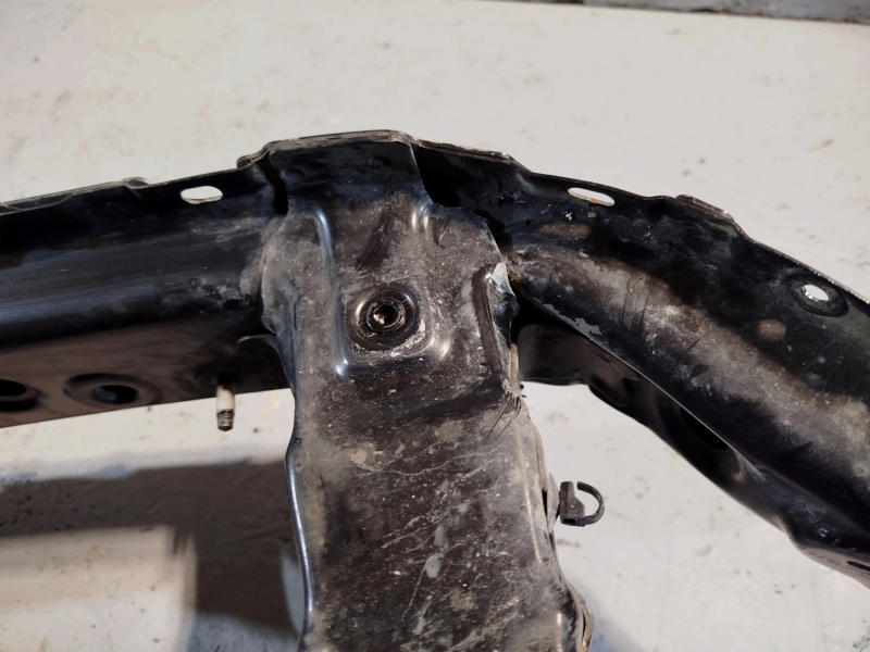 усилитель бампера, 4210 рублей, Санкт-Петербург