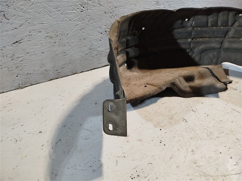 подкрылок, 3400 рублей, Санкт-Петербург