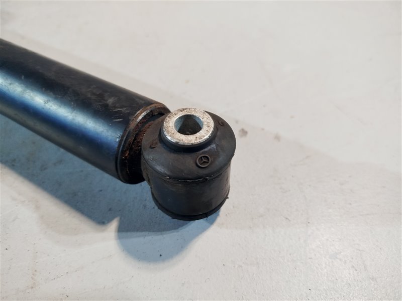 амортизатор, 8910 рублей, Санкт-Петербург