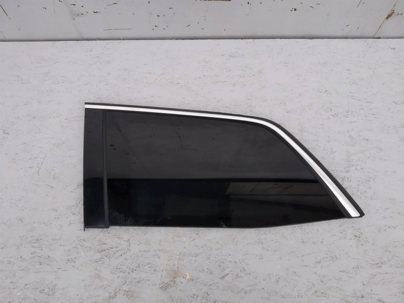 стекло кузовное, 3070 рублей, Санкт-Петербург