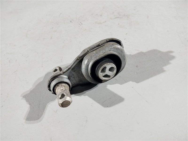 опора двигателя, 2620 рублей, Санкт-Петербург