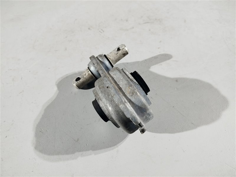 опора двигателя, 2620 рублей, Санкт-Петербург