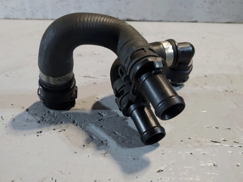 патрубок охлаждения, 1900 рублей, Санкт-Петербург