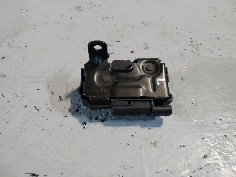 замок капота, 2315 рублей, Санкт-Петербург