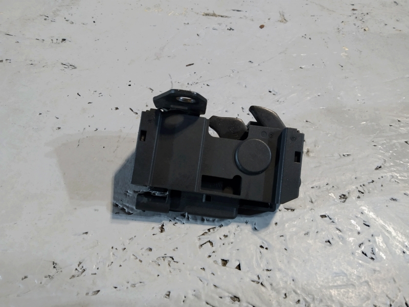 замок капота, 2315 рублей, Санкт-Петербург