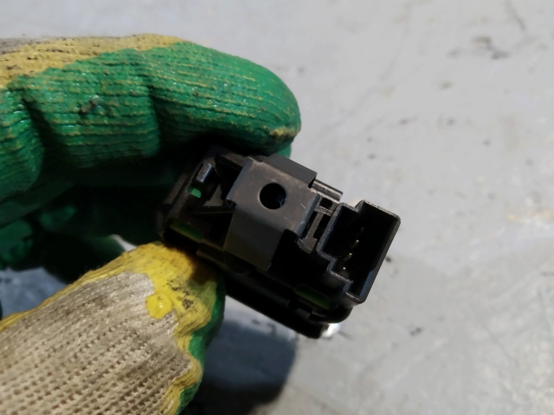 кнопка крышки багажника, 765 рублей, Санкт-Петербург