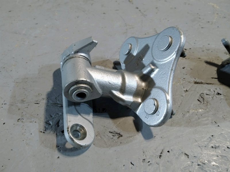 Петли двери, 2315 рублей, Санкт-Петербург