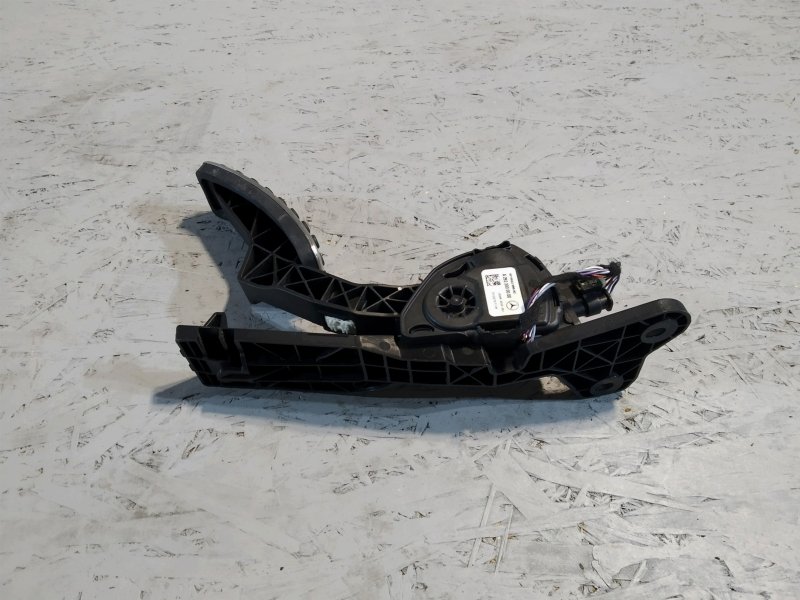 педаль газа, 3065 рублей, Санкт-Петербург