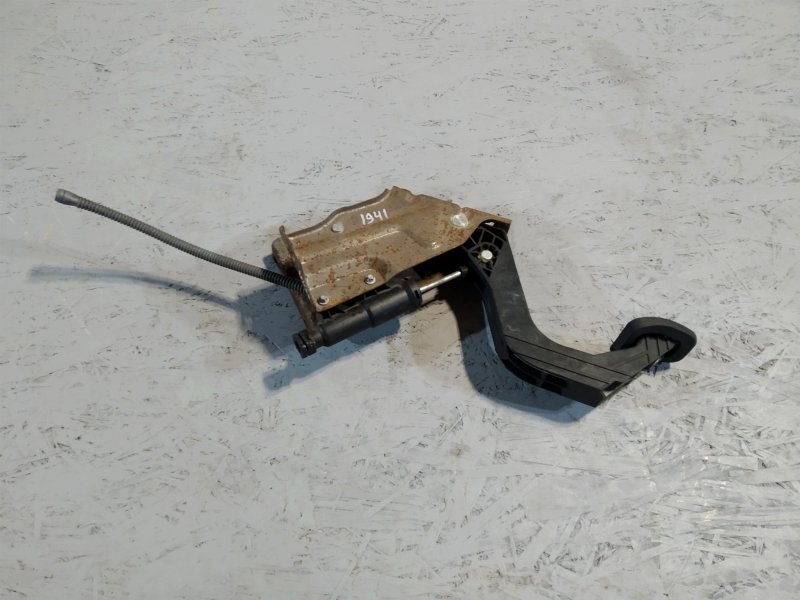 педаль сцепления, 2825 рублей, Санкт-Петербург