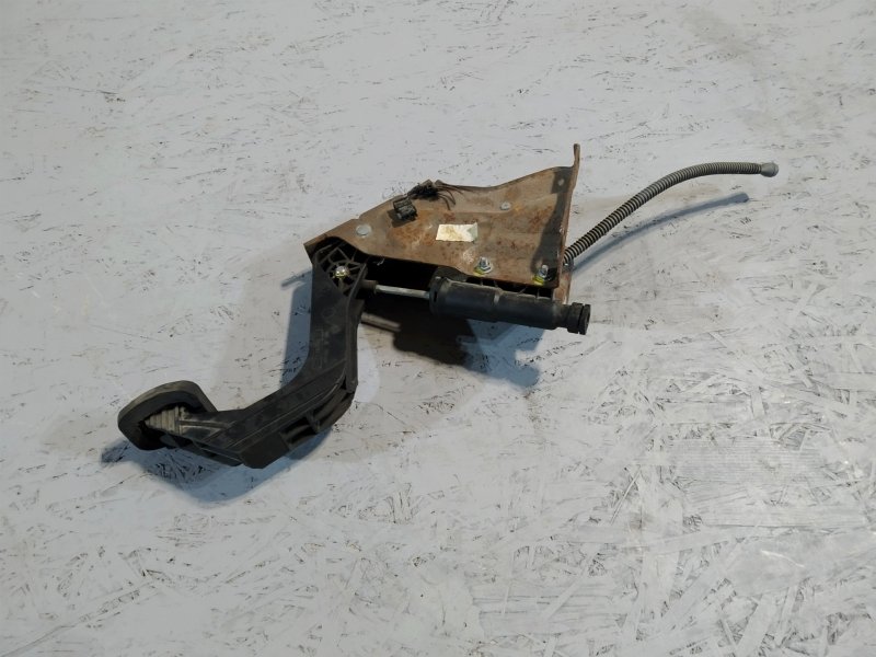 педаль сцепления, 2825 рублей, Санкт-Петербург